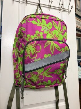 L.L. Bean Deluxe Backpack – Retired Y2K Hibiscus